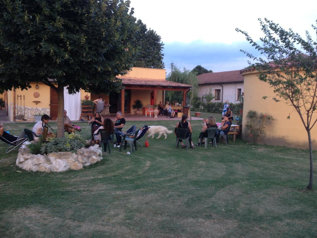 La Vecchia Stalla B&B Narni Exterior foto