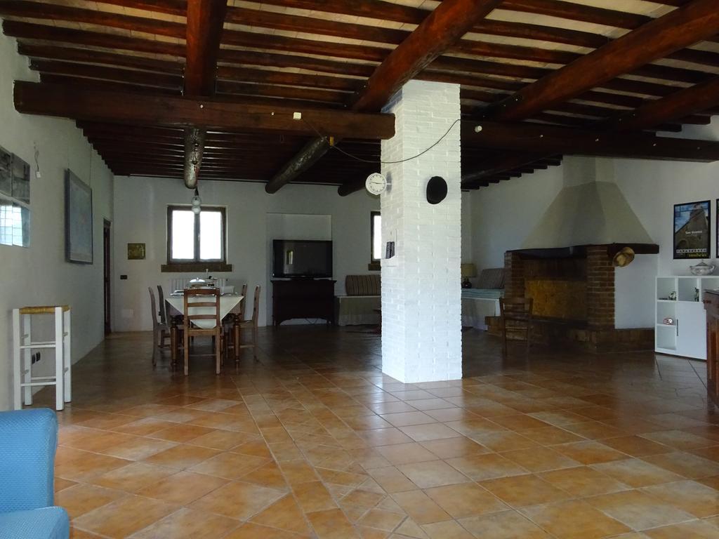 La Vecchia Stalla B&B Narni Exterior foto