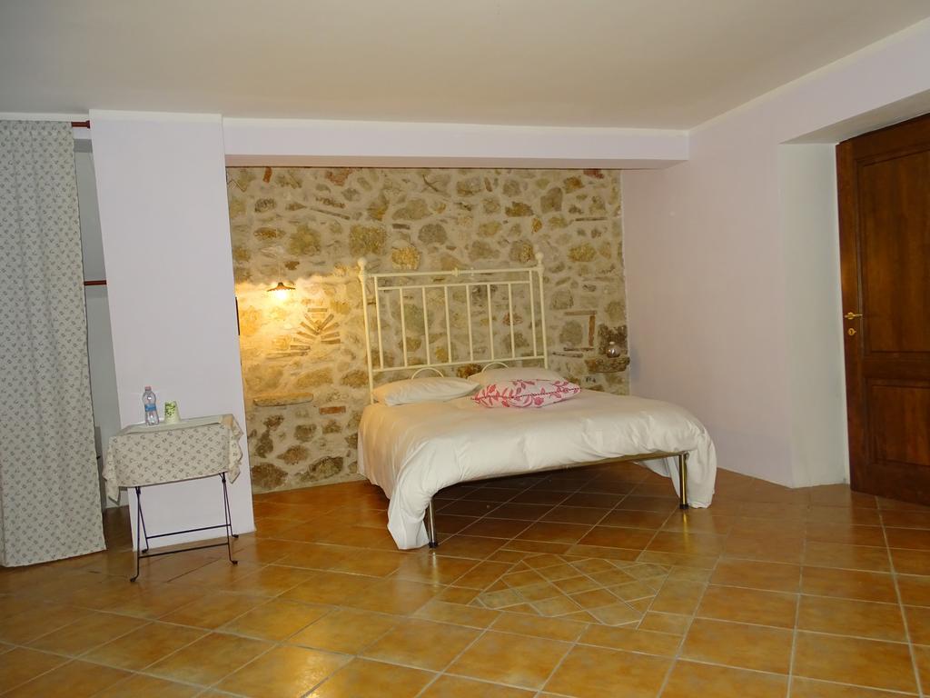La Vecchia Stalla B&B Narni Exterior foto